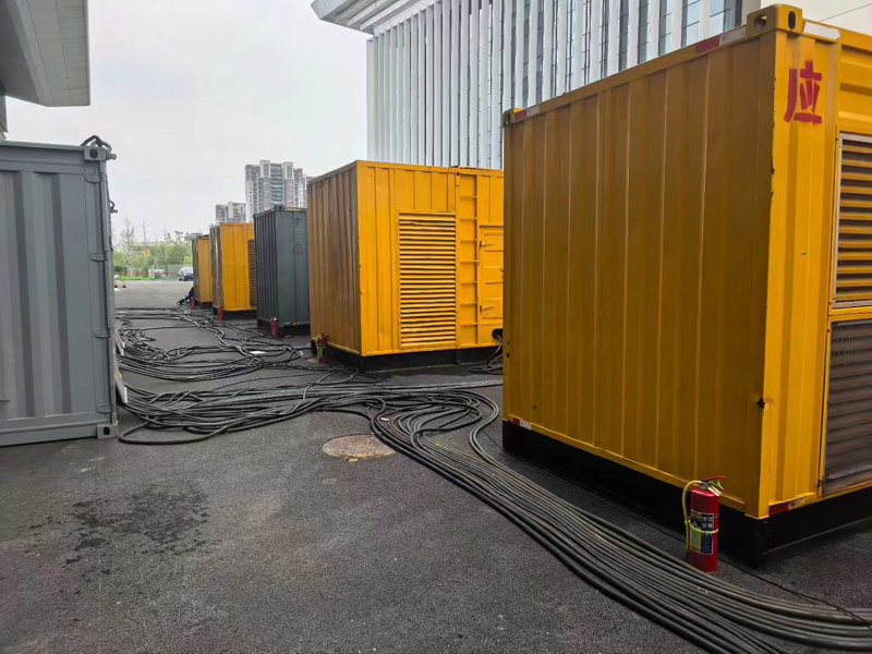 樊城不同季节柴油发电机组保养有哪些注意事项？